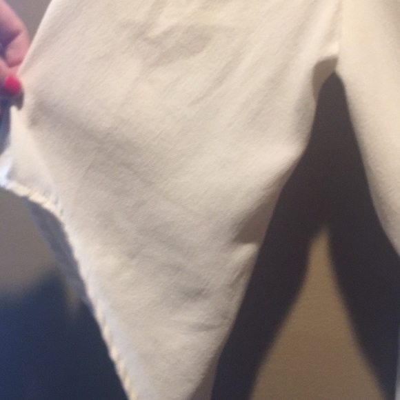 Cream romper - Picture 2 of 4